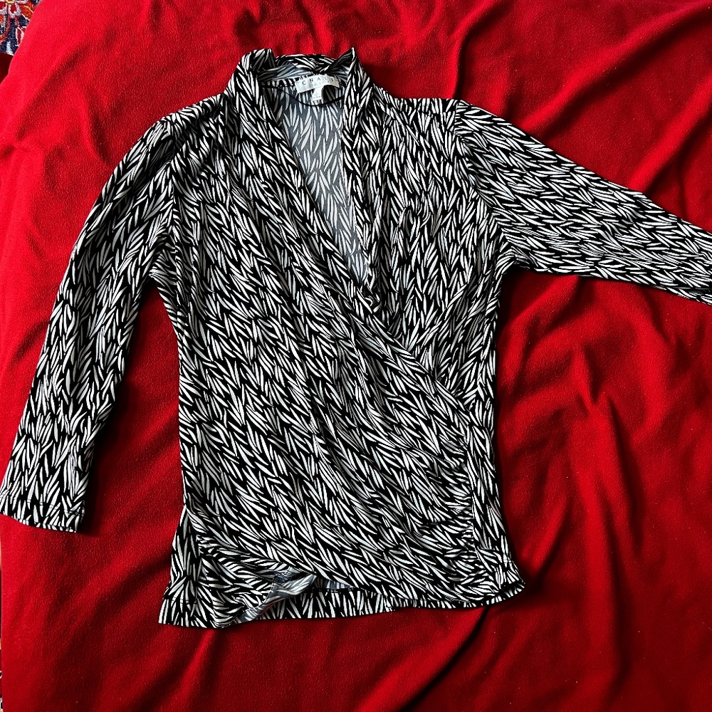 Chaus Faux Wrap Blouse / Size Large / Black / White Color Pattern